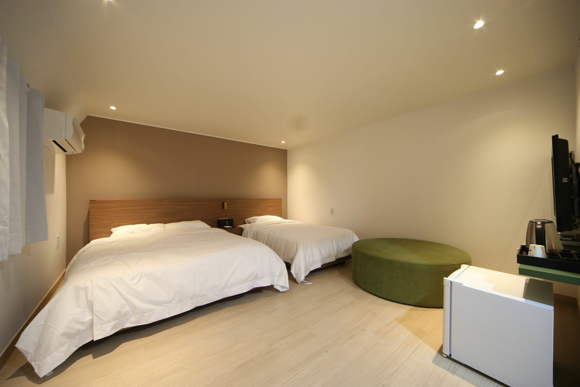 Soho Hotel Busan Exterior foto